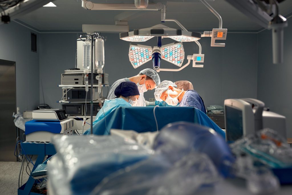 Bu konu, maalesef günümüzde birçok insanın yaşamını etkileyen bir gerçeklik haline gelmiştir.Mide Kanseri